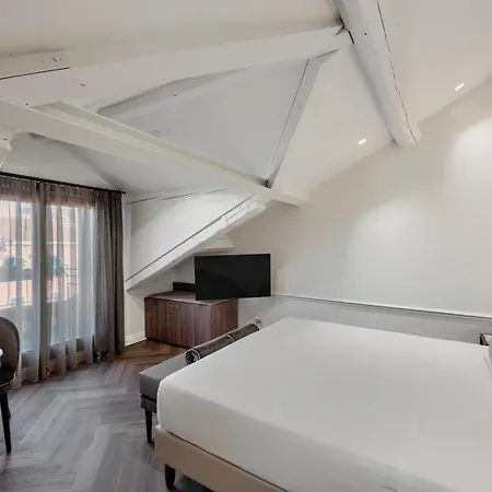 Hotel Arlecchino 3*
