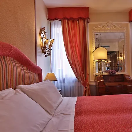 Arlecchino 3* Venice