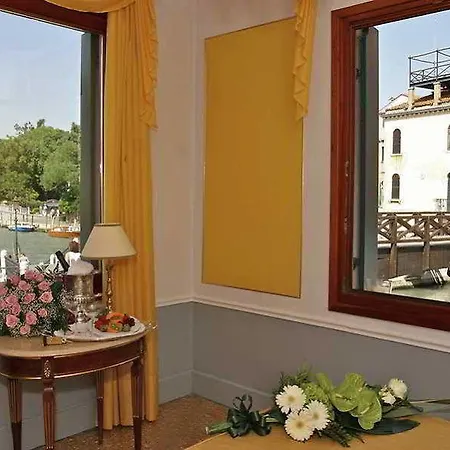 Hotel Arlecchino