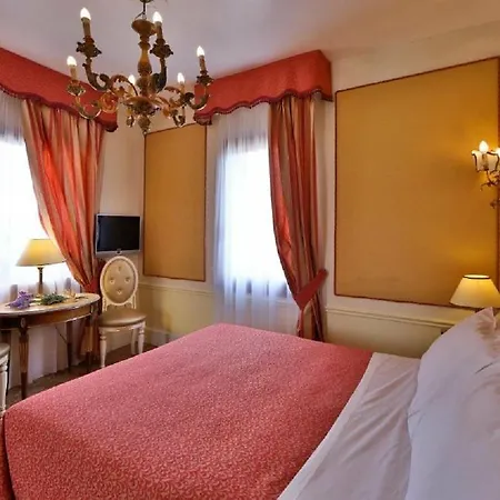 Arlecchino Hotel Venice