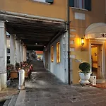 Hotel Arlecchino Wenecja