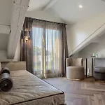 Отель Arlecchino Венеция