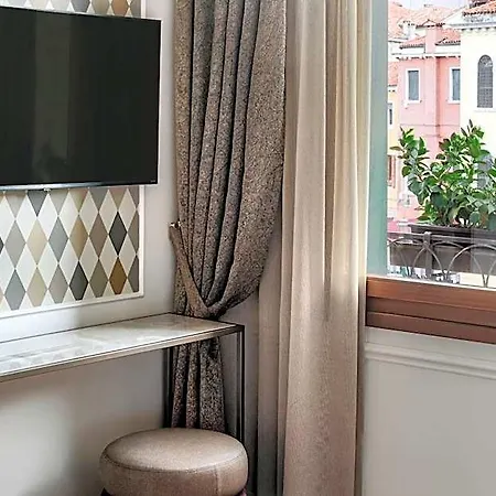 Arlecchino Hotell